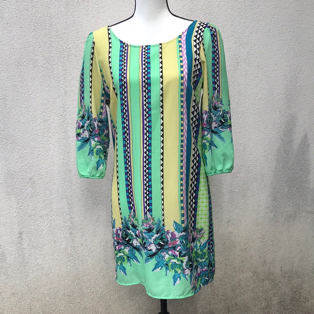 Hello miss lightweight dress small